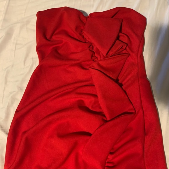 Her first kiss midi dress - Picture 3 of 5